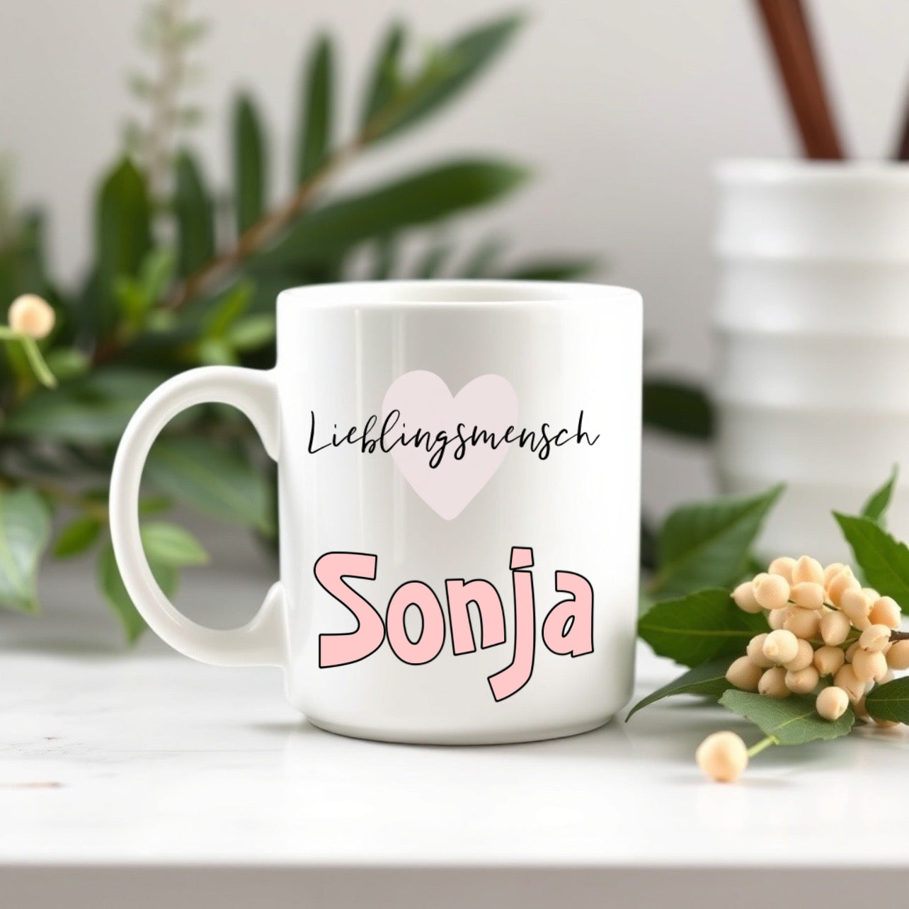 Tasse für einen lieben Menschen. Auf Wunsch personalisieren wir sie mit einem Namen.